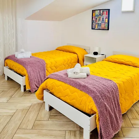 Serao House, 3 Piano In Centro Mondragone